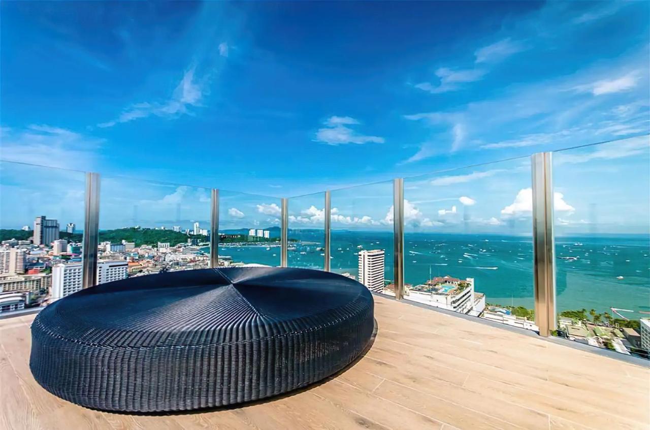 Central Pattaya Condo With A Beautiful View Exterior photo